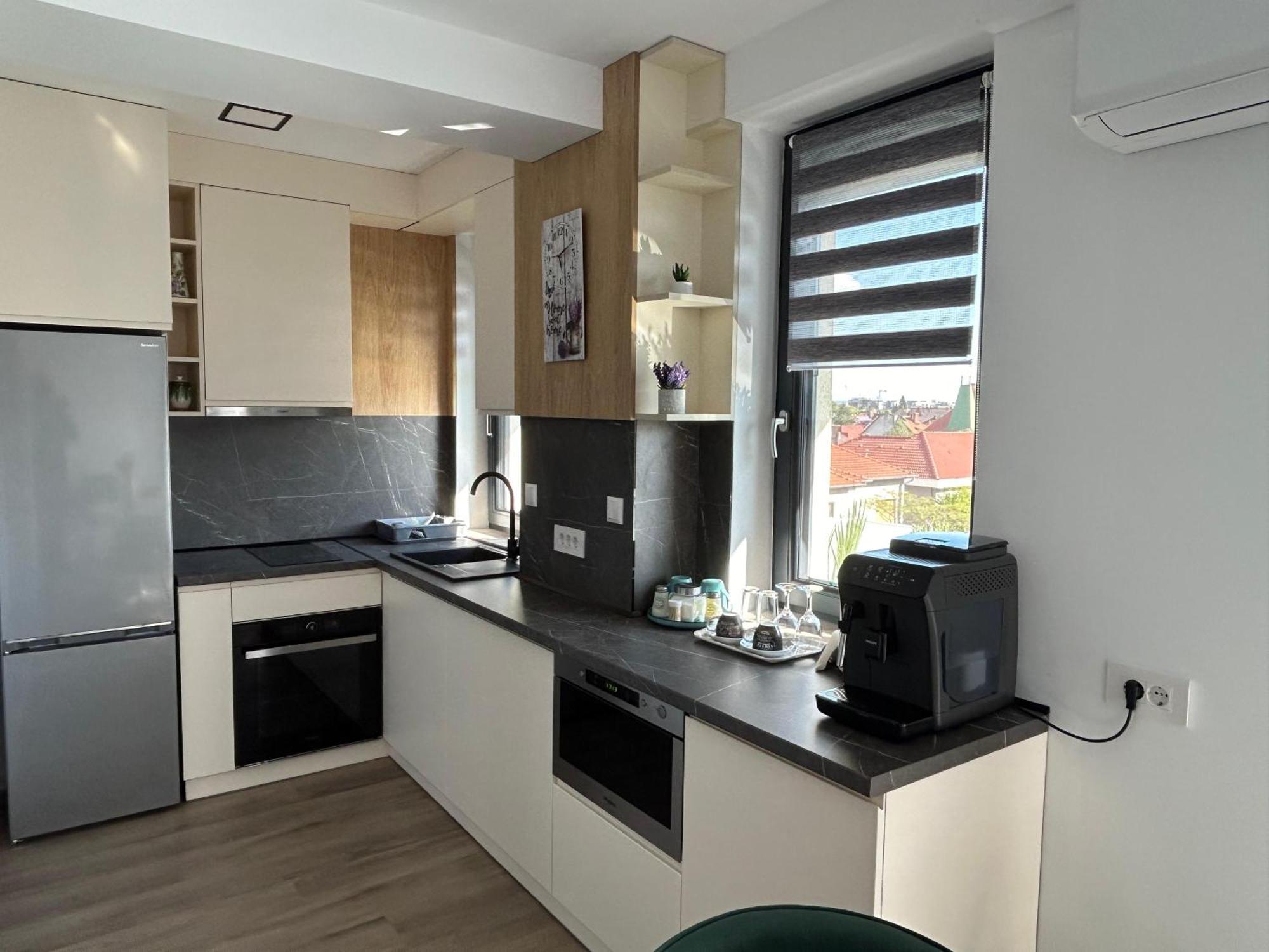 Coquette Studio Central Oradea Zewnętrze zdjęcie